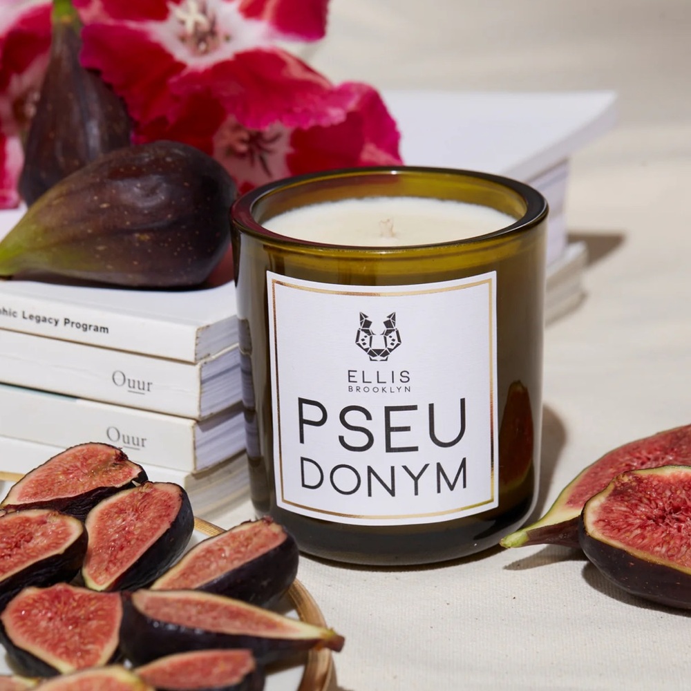 Ellis Brooklyn PSEUDONYM TERRIFIC SCENTED CANDLE - Picture 2 of 6